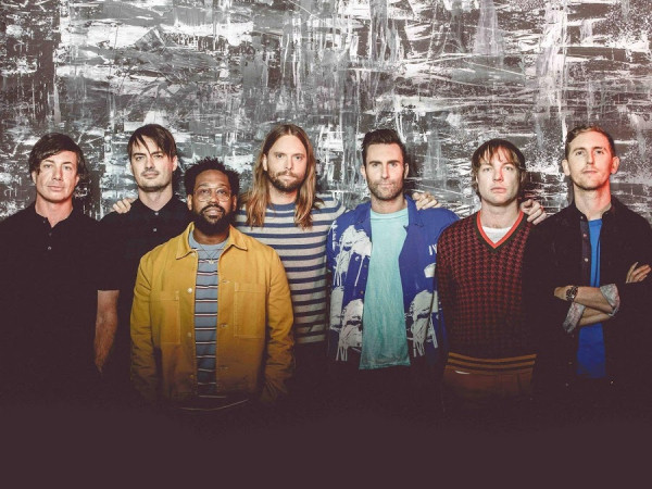 “Đen đủ đường” như Maroon 5: Con đường đến “Super Bowl Halftime Show 2019” toàn rắc rối