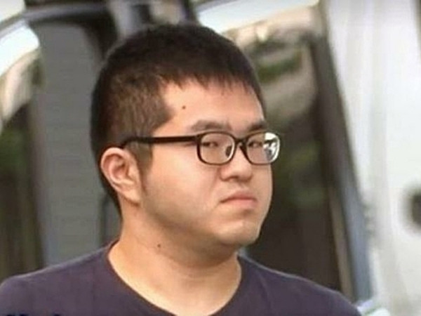 Nhật Bản: Kẻ biến thái soi ảnh "tự sướng" để tìm ra nơi ở của thần tượng