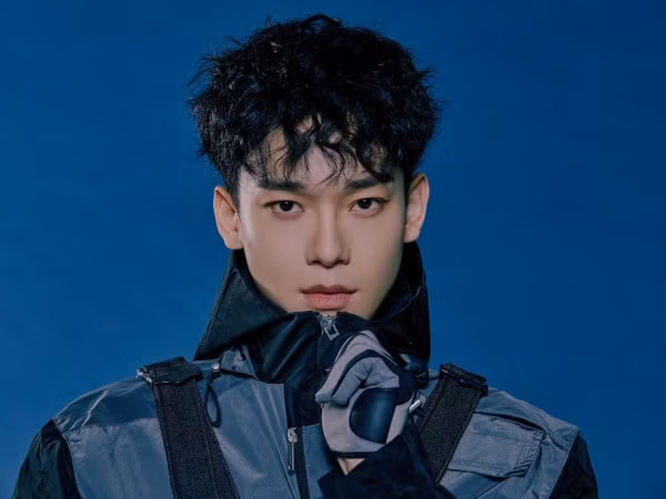 Chen (EXO) viết tâm thư, bất ngờ thông báo sắp trở thành chồng người ta