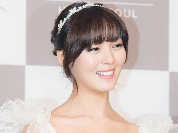 Đã từng là thủ lĩnh nhóm nhạc hàng đầu nhưng nữ idol này bị chỉ trích khi comeback