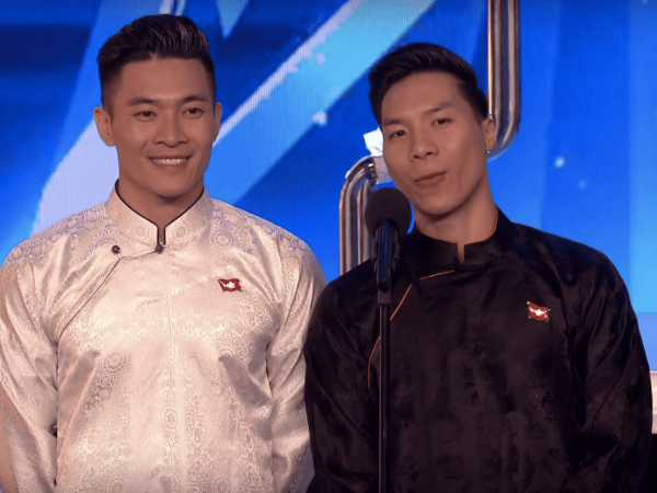 Giám khảo “Britain's Got Talent” nói gì về tiết mục nghẹt thở của Quốc Cơ và Quốc Nghiệp?