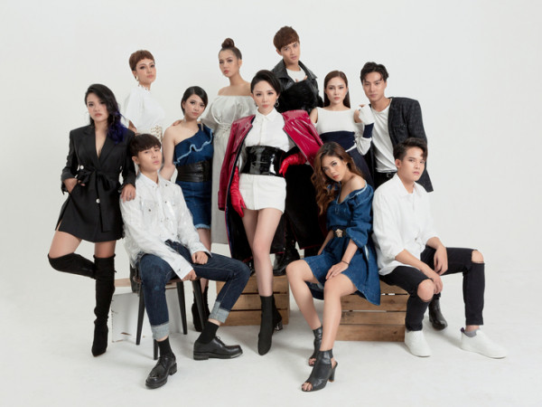 Tóc Tiên cùng các học trò tung bộ ảnh mới, sẵn sàng cho vòng Đối đầu