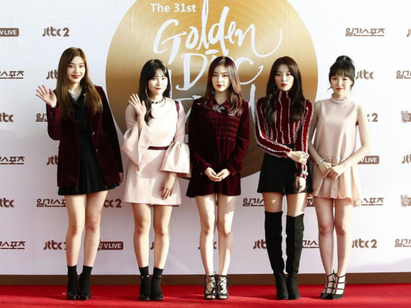 Cứ tưởng làm thành viên cao nhất nhóm sẽ rất vui, hóa ra chẳng sung sướng chút nào