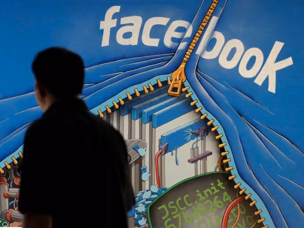Đây là lý do Facebook luôn quảng cáo đúng thứ bạn muốn mua và cách để bạn ngăn chặn điều đó