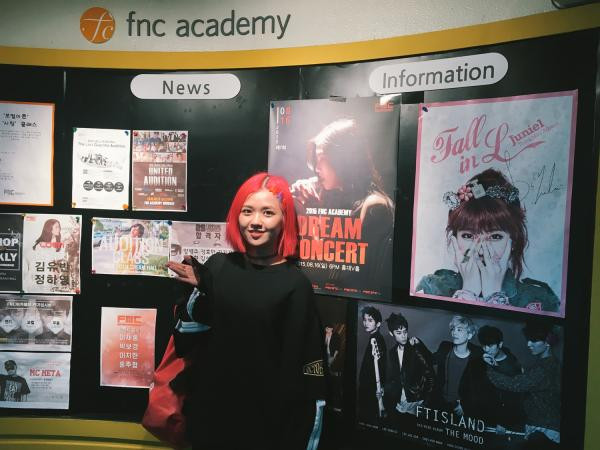 Bạn sẽ bất ngờ khi biết Suni Hạ Linh là "đồng môn" của nhóm nhạc AOA