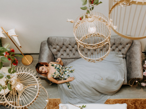 Siêu mẫu Vũ Thu Phương sang chảnh hút hồn trong không gian “tổ Phượng Hoàng” 