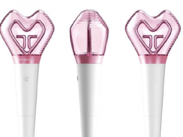 Mừng quá đi, lightstick chính thức của SNSD hóa ra không xấu như mọi người tưởng