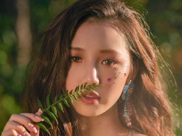 Chưa đầy 24 giờ "debut", sản phẩm của "em út" nhà St.319 AMEE lọt thẳng Top Trending