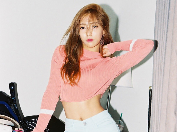 Luna f(x) sụt 10 kg vì căng thẳng tâm lý khi bị cư dân mạng chỉ trích quá nhiều