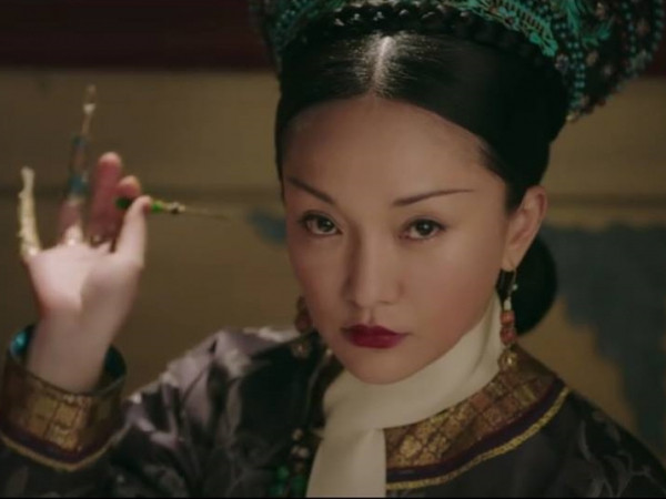 "Như Ý truyện": Kế Hậu cắt tóc, cư dân mạng người thương tiếc, người hả hê