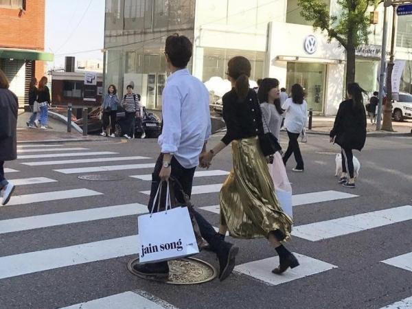 Đã đến lúc Sooyoung và Jung Kyung Ho không ngại hẹn hò công khai