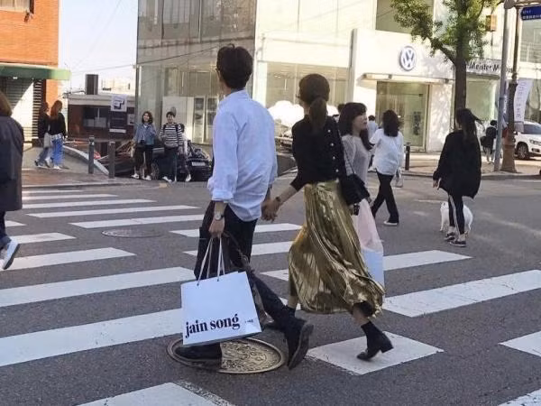 Đã đến lúc Sooyoung và Jung Kyung Ho không ngại hẹn hò công khai