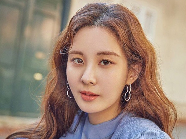 Chỉ là Seohyun (SNSD) ăn hamburger thôi mà, sao cư dân mạng lại xôn xao đến vậy?