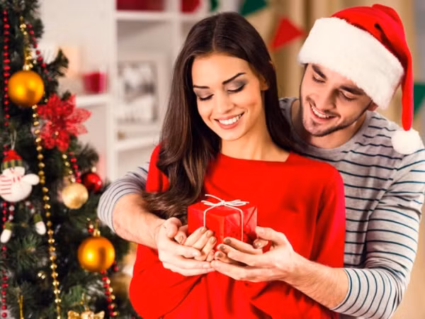 6 bí quyết giúp bạn biến "crush" thành "gấu" vừa kịp đón Giáng Sinh