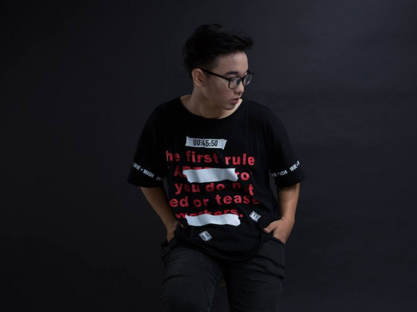 Hoàng Dũng thực hiện MV phiên bản hoạt hình cho hit "Đi đâu để thấy hoa bay" 