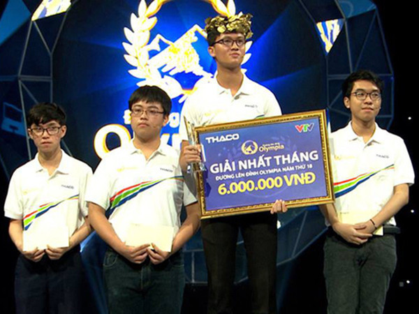 "Hot boy" Phan Đình Phùng giành vé vào cuộc thi quý cuối cùng Olympia 2018