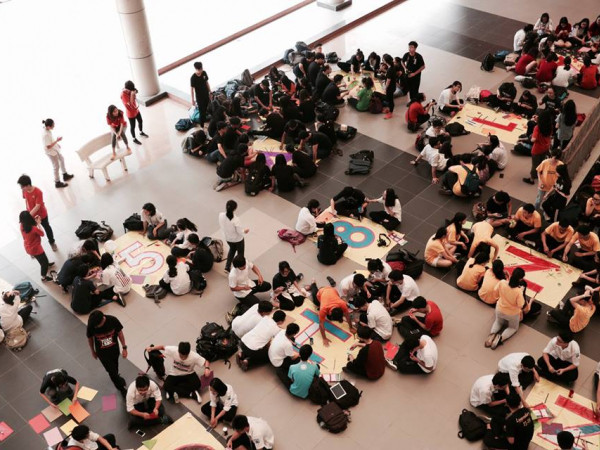 Trạm năng lượng “sạc” kỷ niệm trong mùa chia tay cuối cấp