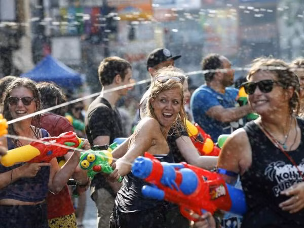 Thái Lan ra quy định "4 Không" cho du khách tại lễ hội té nước Songkran năm nay