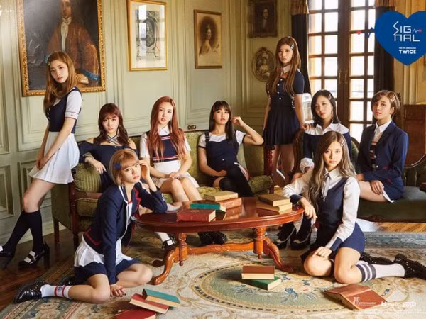 Có rất nhiều idol K-Pop nếm trải cảnh “phải hát thật hay ca khúc mình rất ghét”