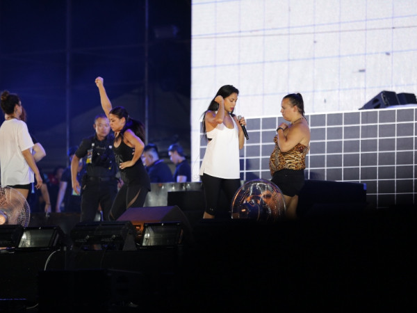  Ngôi sao quốc tế Nicole Scherzinger xuất hiện tổng duyệt với an ninh thắt chặt