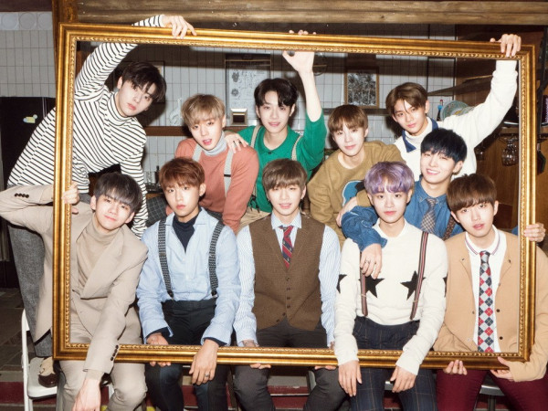 Wanna One tung bộ ảnh mới "nhá hàng" về một năm 2018 siêu hoành tráng của nhóm