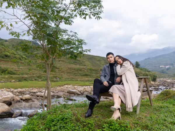 Cường Seven ngọt ngào bên Vũ Ngọc Anh, kể chuyện tình đã qua trong MV "Đêm"