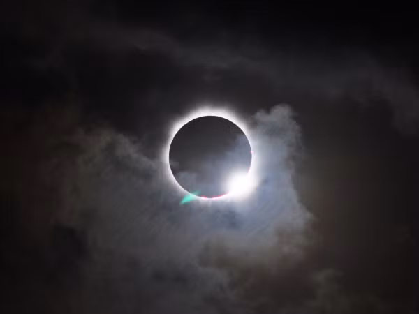 Bạn sẽ phải đợi hơn 500 ngày nữa nếu bỏ lỡ lần Nhật thực toàn phần vào tháng Bảy tới!