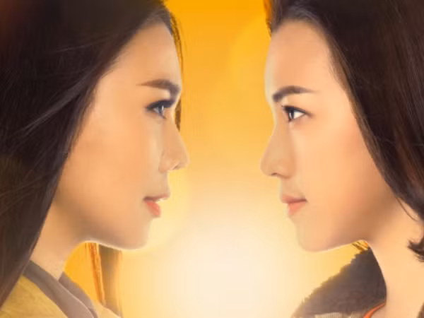 Rưng rưng với lời nhắn gửi tương lai của Ngựa Hoang trong bộ poster "Tháng năm rực rỡ"