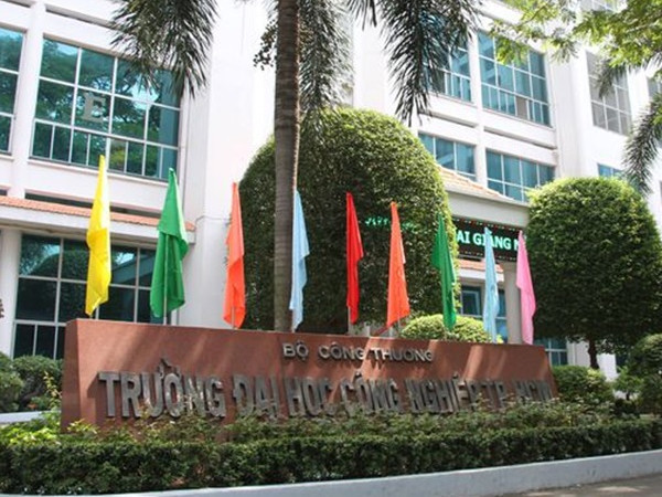 Góc hi hữu: Một trường đại học làm mất dữ liệu điểm thi của sinh viên