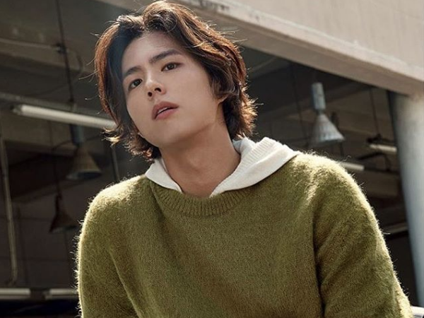 Diễn viên Park Bo Gum khiến fan đứng ngồi không yên khi chính thức debut làm ca sĩ
