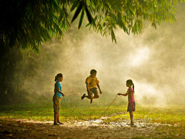Những mốc thời gian hạnh phúc: Làm sao tìm về ngày cũ dấu yêu