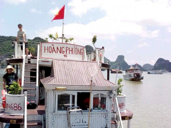 Sự thật bất ngờ nữ du khách nước ngoài tố du lịch ở vịnh Hạ Long