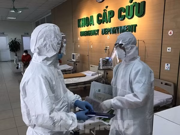 Cô gái mắc Covid-19 vừa được phát hiện ở Hà Nội không tham gia khai trương Uniqlo