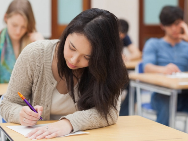 Hội “cá đã vượt vũ môn” cùng nhau giúp teen “bơi” qua mùa tuyển sinh