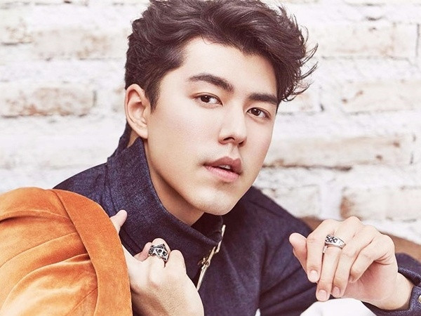 Gửi lời chào fan Việt, mỹ nam “Friend Zone” không quên ngợi khen Chi Pu