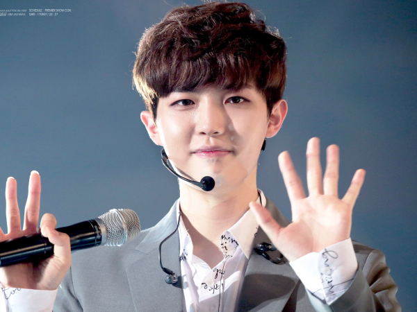 Kim Jae Hwan (Wanna One) khiến dàn khách mời “cười xỉu” trên chương trình “Immortal Songs 2”