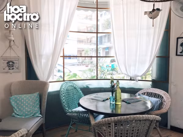 Thiên đường "sống ảo" phong cách Santorini ngay giữa thành phố Nha Trang