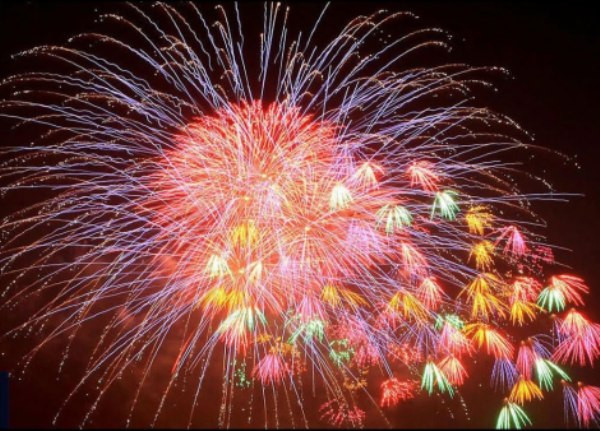 TP.HCM: Bắn pháo hoa kỷ niệm Ngày thống nhất đất nước 30/4