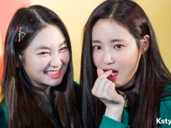 Momoland đối mặt với tương lai bất ổn khi Yeonwoo và Taeha bất ngờ rời nhóm