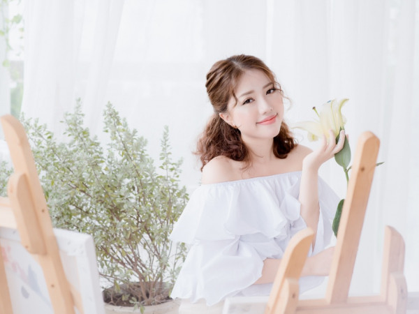Phùng Khánh Linh: Khi ngoại hình không phải là tâm điểm mà chỉ là cầu nối