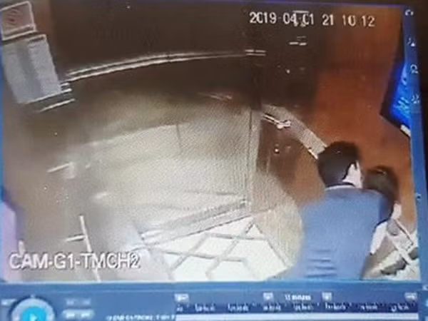 Cựu Viện phó VKS Đà Nẵng khai uống 1 chai bia trước khi dâm ô bé gái