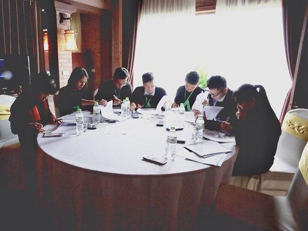 Assessment Camp: Khi cuộc thi tuyển dụng cũng có "ngôi nhà chung"