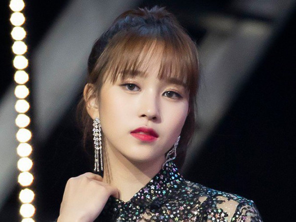 Mina (TWICE) bất ngờ trở về Hàn mà sao khán giả thấy lo lắng quá chừng