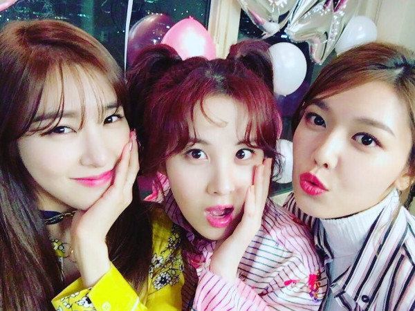 Cư dân mạng Hàn bày tỏ sự tiếc nuối với tin SooYoung, SeoHyun và Tiffany rời SM 