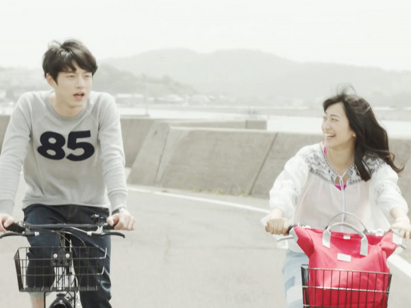 “Những mốc thời gian hạnh phúc”: Lá thư tình đầu tiên ngốc nghếch của cô nhỏ yêu mùa Thu