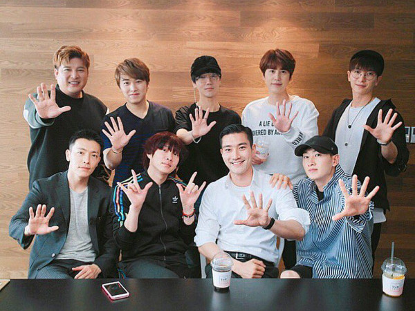 Té ngửa với các trò chơi siêu lầy lội mà các thành viên Super Junior vô cùng yêu thích