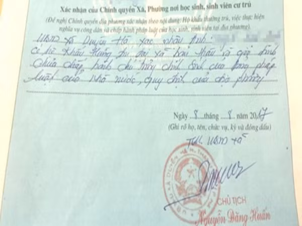 Học sinh không cần xác nhận sơ yếu lý lịch từ 2017