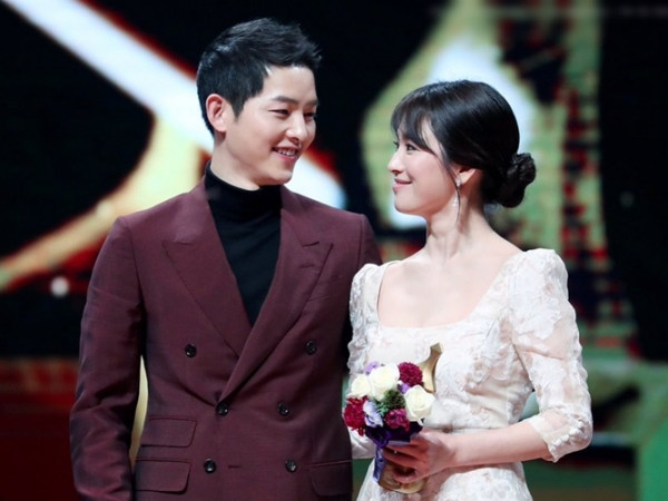 Lấy ảnh từ tài khoản riêng tư của Song Hye Kyo, chương trình của MBC bị cảnh cáo