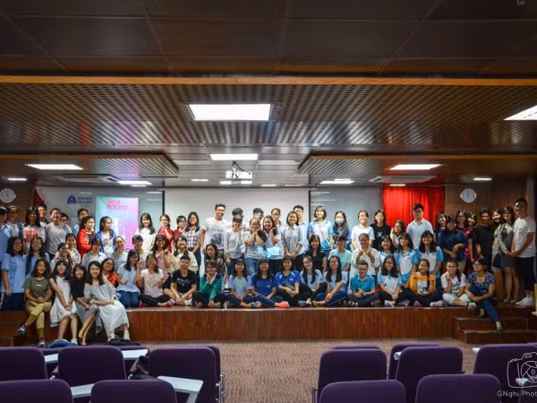 Vòng 2 "Thử Thách Kim Cương 2017": Diễn giả “xịn”, “mưa” quà tặng và còn gì nữa?