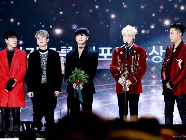 Chỉ bằng hành động này, YG Ent được khen là công ty chơi đẹp nhất K-Pop